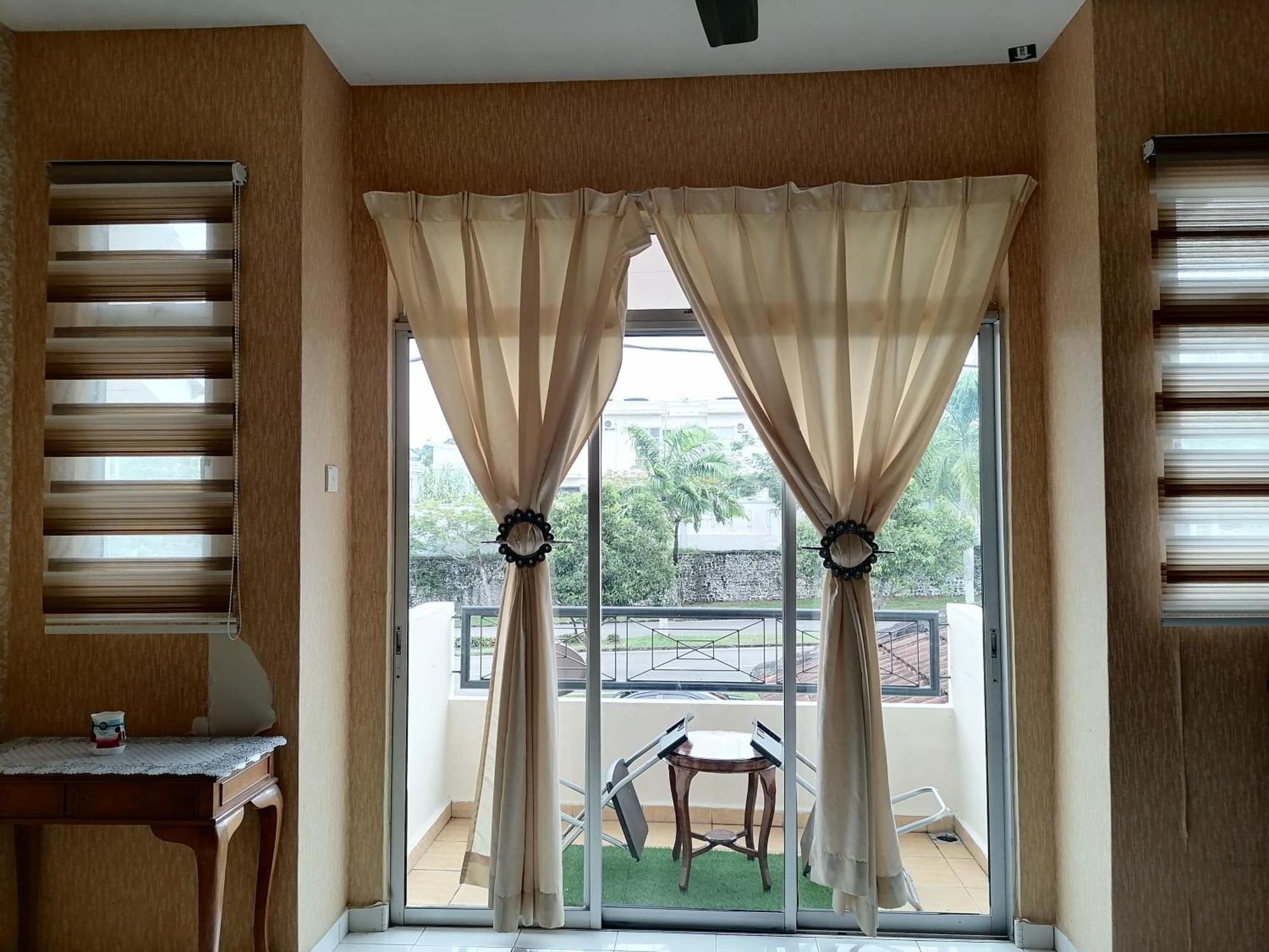 Dkamar Homestay At Desaru, Fully Aircond, Wifi, Coway, Street View 4 Min To Desaru Beach Kangkar Chemaran Exterior photo